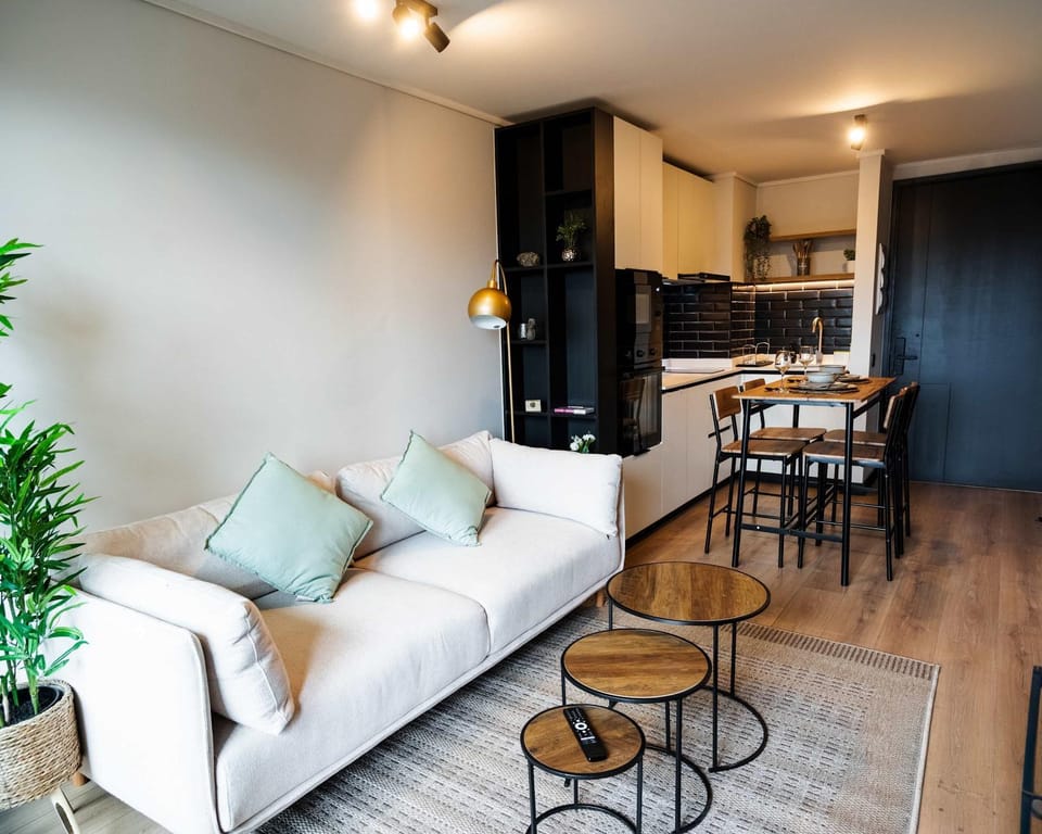 Chic 1BR in Nunoa Cozy Balcony Pool Access Apartment in Santiago