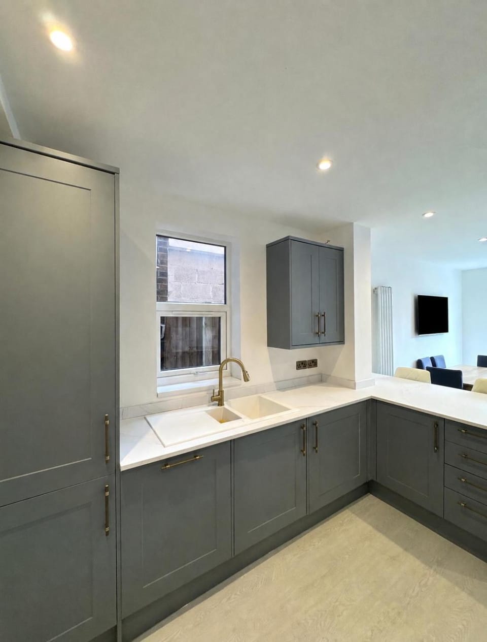 Coastline Living House in Bournemouth