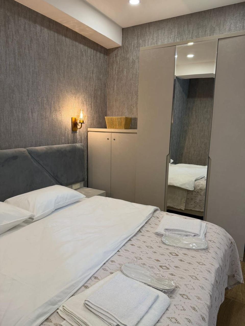 Bed, Photo of the whole room, Bedroom, towels, wardrobe