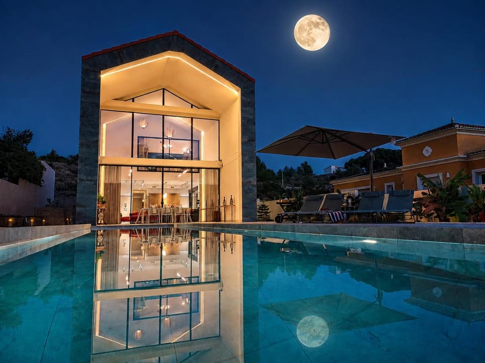 Property building, Swimming pool