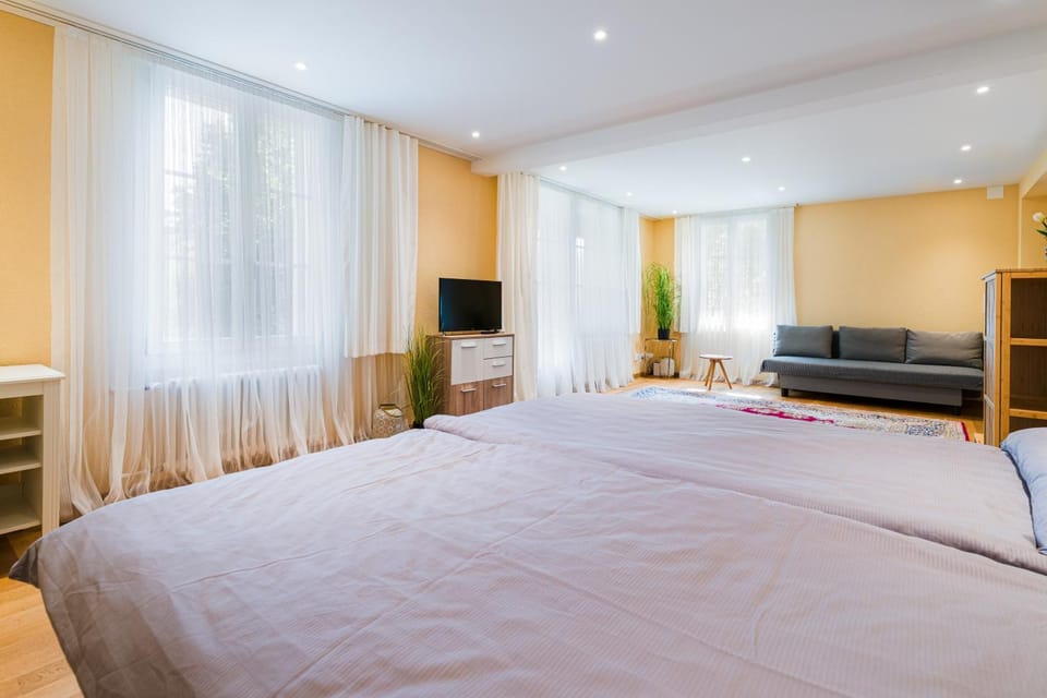 Living room, Bedroom