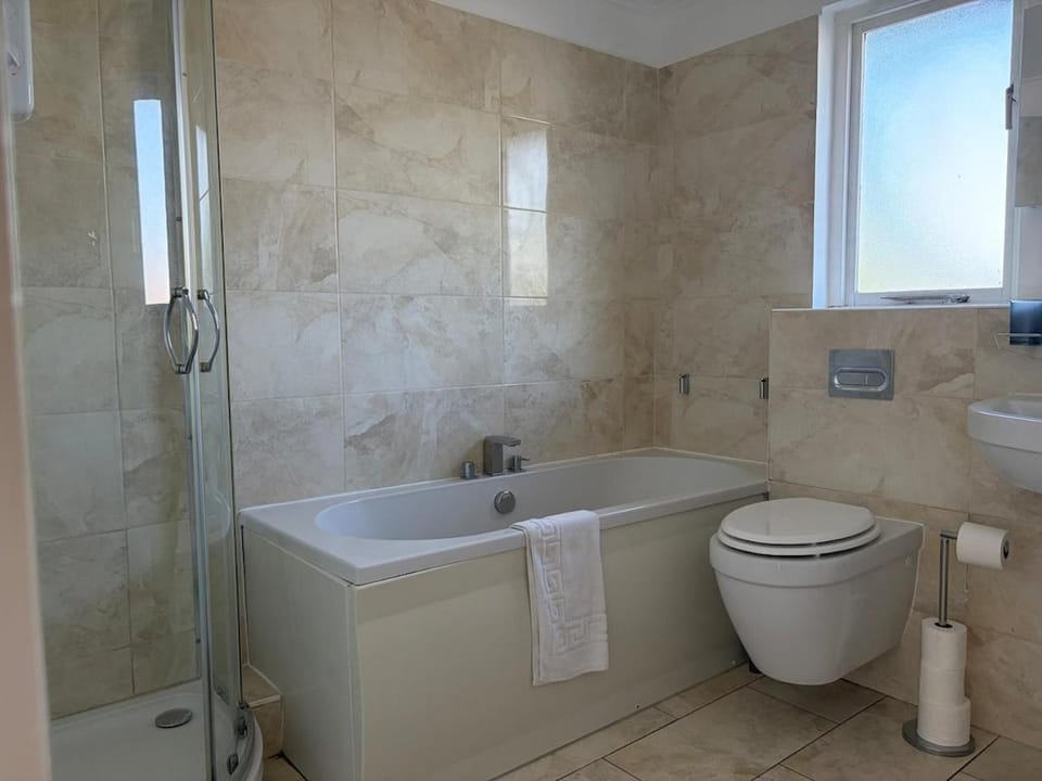 1 BR Flat Near City Centre with Parking Apartment in Cambridge