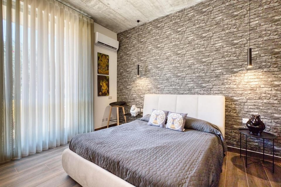 Charming, quiet Swieqi Maisonette with Private Entrance Apartment in Saint Julians