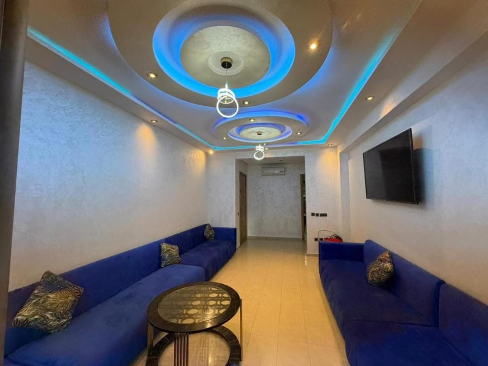 Communal lounge/ TV room, TV and multimedia, Living room
