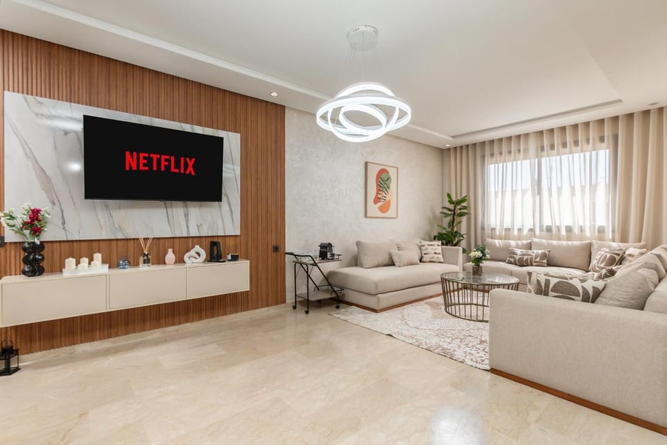 Appartement luxe Agadir bay fibre, piscine Apartment in Agadir