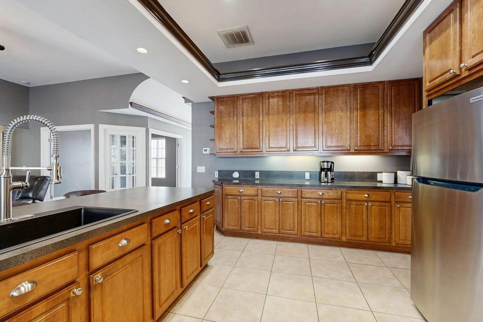 Gorgeous home with private pool outdoor area & spacious House in Punta Gorda