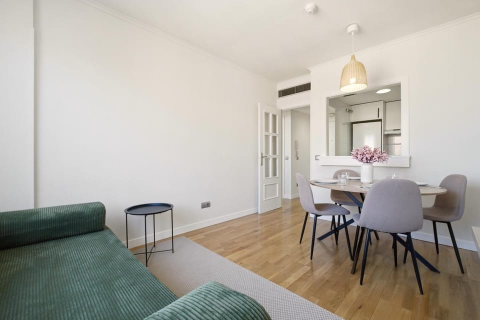 Apartamento acogedor cerca del Aeropuerto e IFEMA Apartment in Madrid