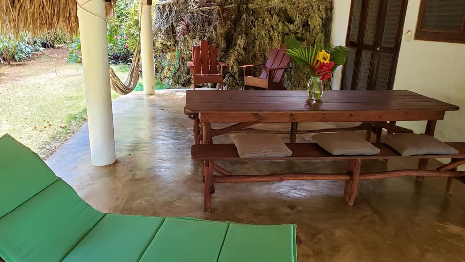 Balcony/Terrace, Dining area, Garden view