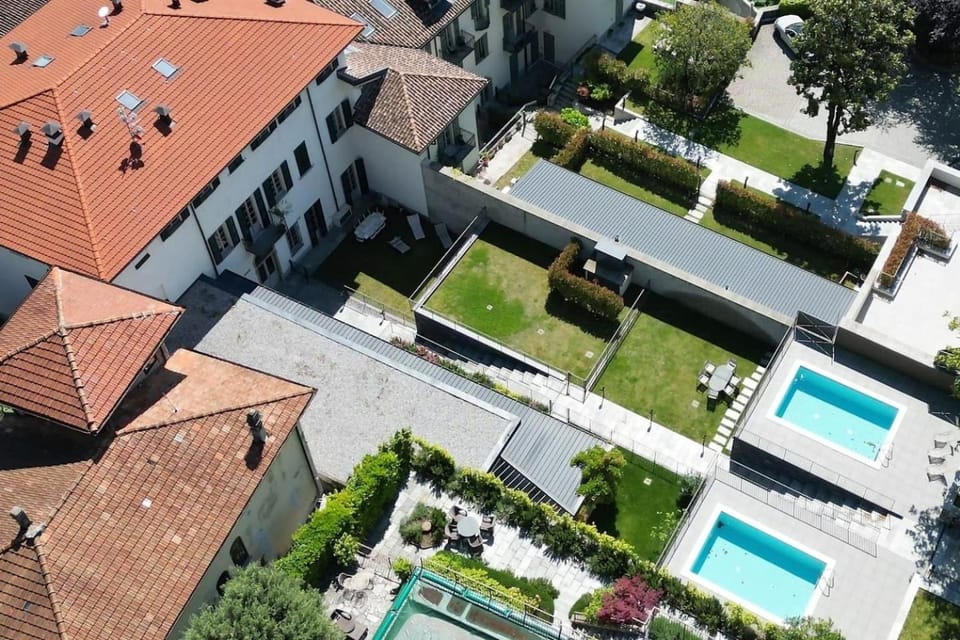Lake Como Exclusive Stay Garden & Pool Apartment in Menaggio