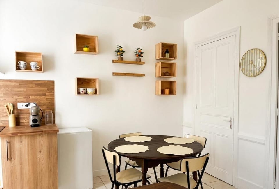 La maisonnette 70' House in Auvergne-Rhône-Alpes