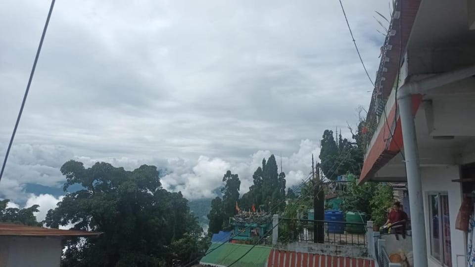 Mist N Mountain Apartment in West Bengal