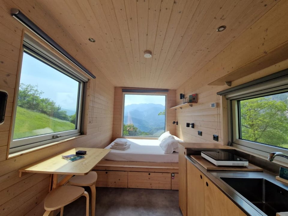 Tra montagne verdi e acque azzurre in Val d'Arzino Luxury tent in Friuli-Venezia Giulia