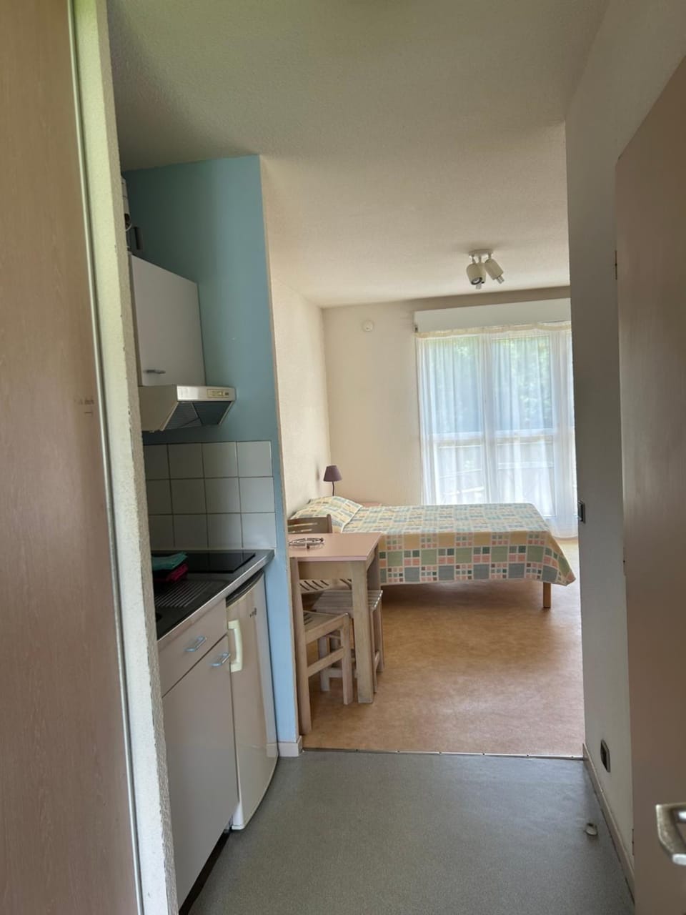 Studio ensoleillé avec piscine Apartment in Occitanie