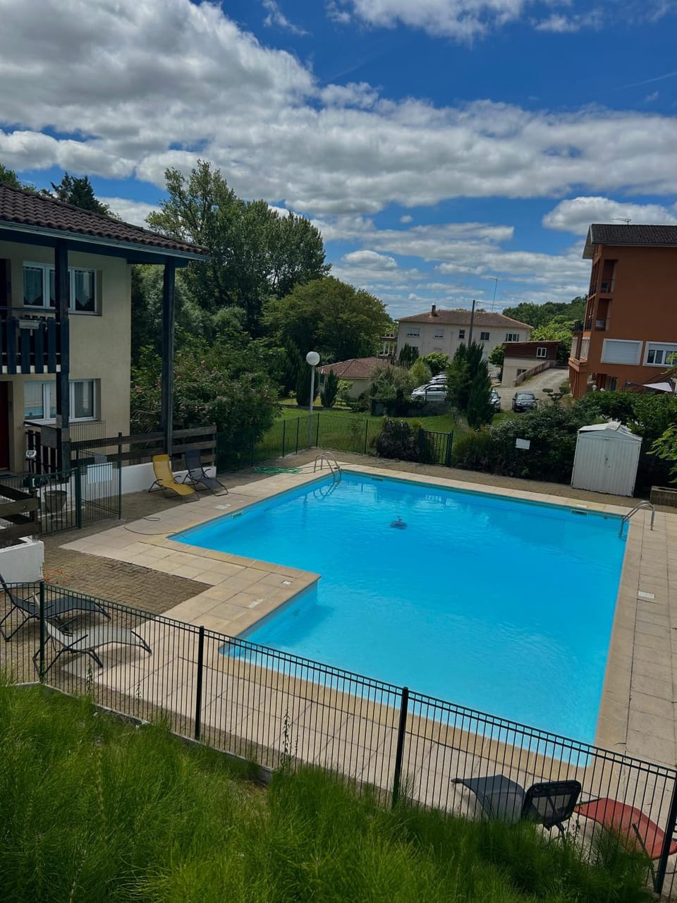 Studio ensoleillé avec piscine Apartment in Occitanie