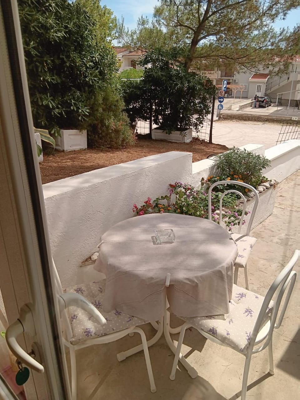 Seating area