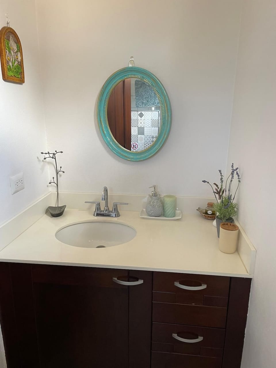 Oasis 37 Apartment in Heredia Province