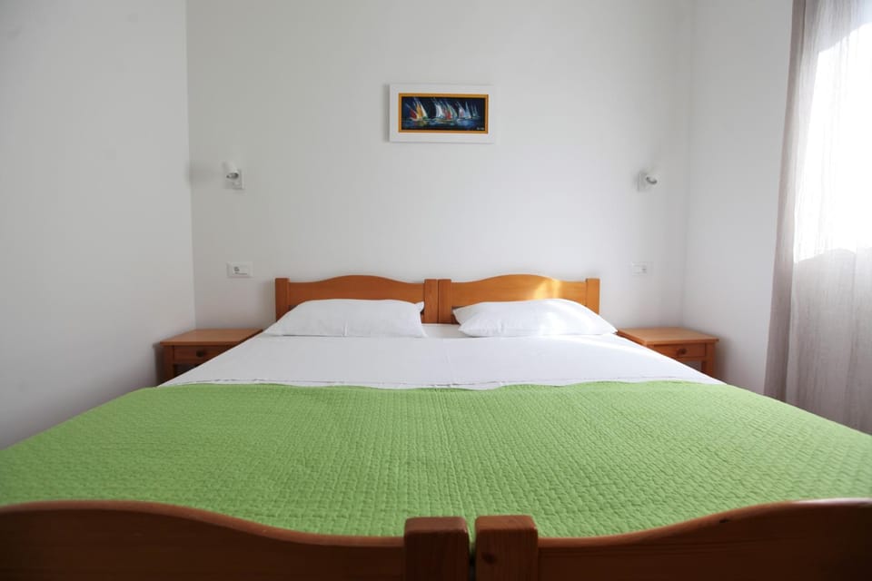 Apartman Baco Apartment in Okrug Gornji