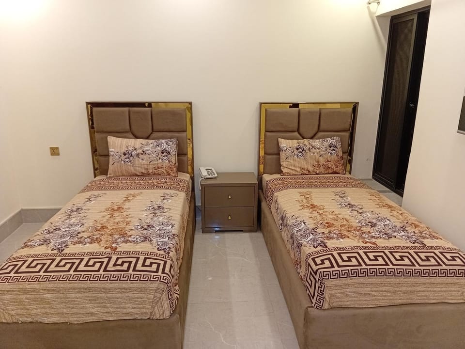 SI Family Hotel Johar Town Lahore Hotel in Lahore