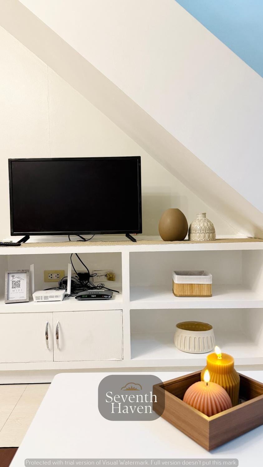 Communal lounge/ TV room, TV and multimedia, Evening entertainment