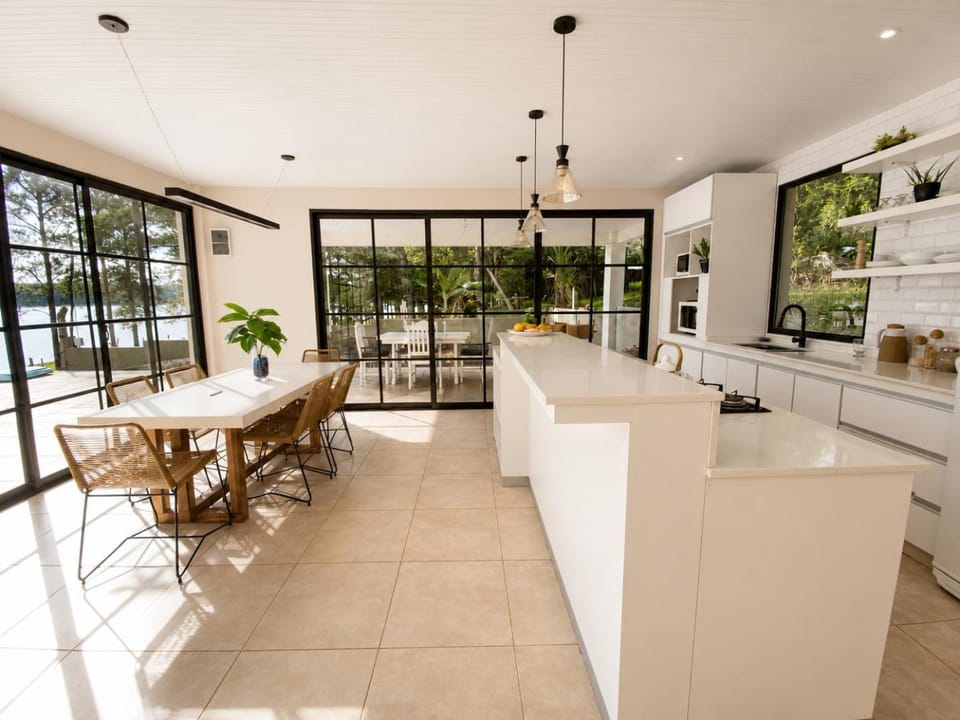 Kitchen or kitchenette, Living room, Dining area