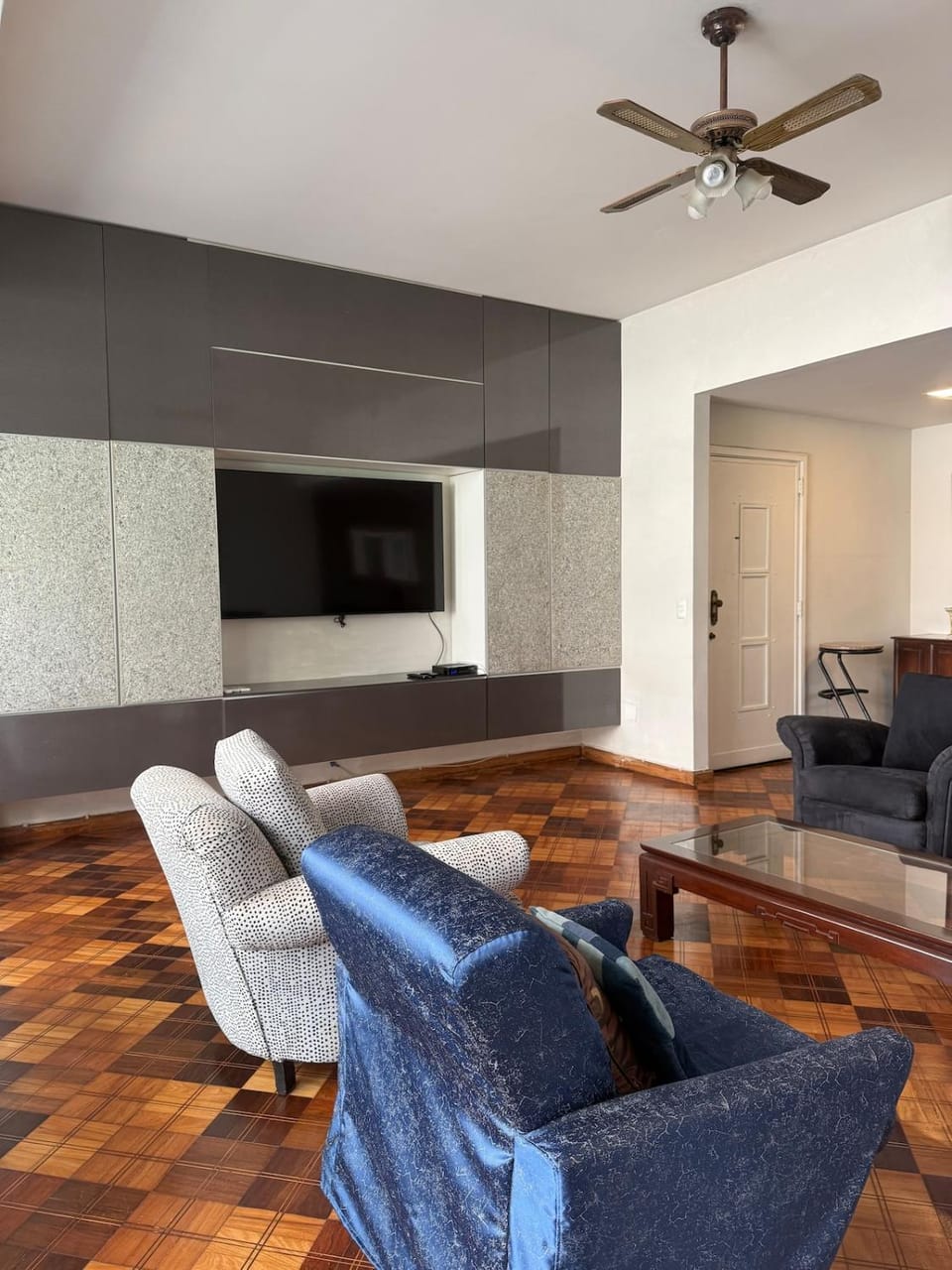 Copacabana Vintage Apartment in Rio de Janeiro