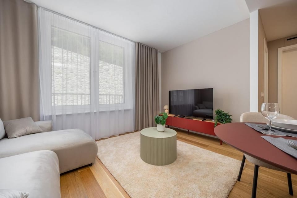 Modern 1-Bedroom Apartment in Vydrica near Bratislava Castle Apartment in Bratislava