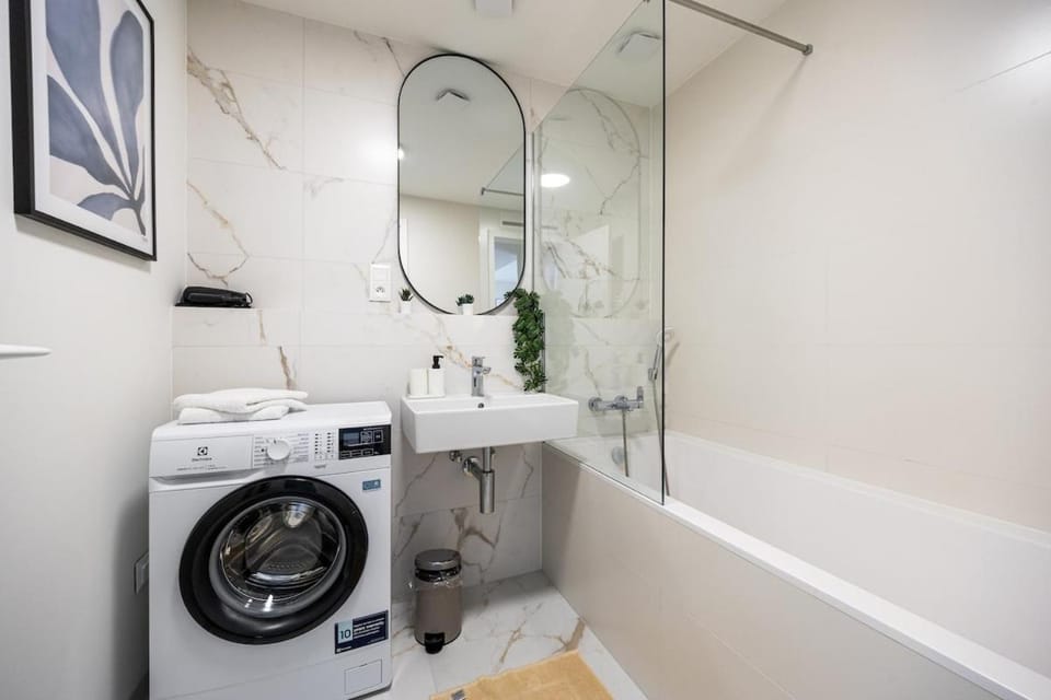 Modern 1-Bedroom Apartment in Vydrica near Bratislava Castle Apartment in Bratislava