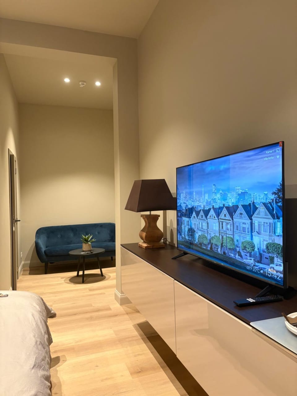 TV and multimedia, Photo of the whole room, Evening entertainment, Bedroom