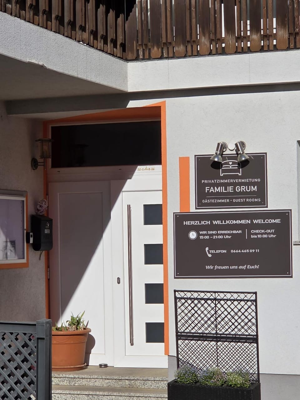 Facade/entrance, Property logo or sign