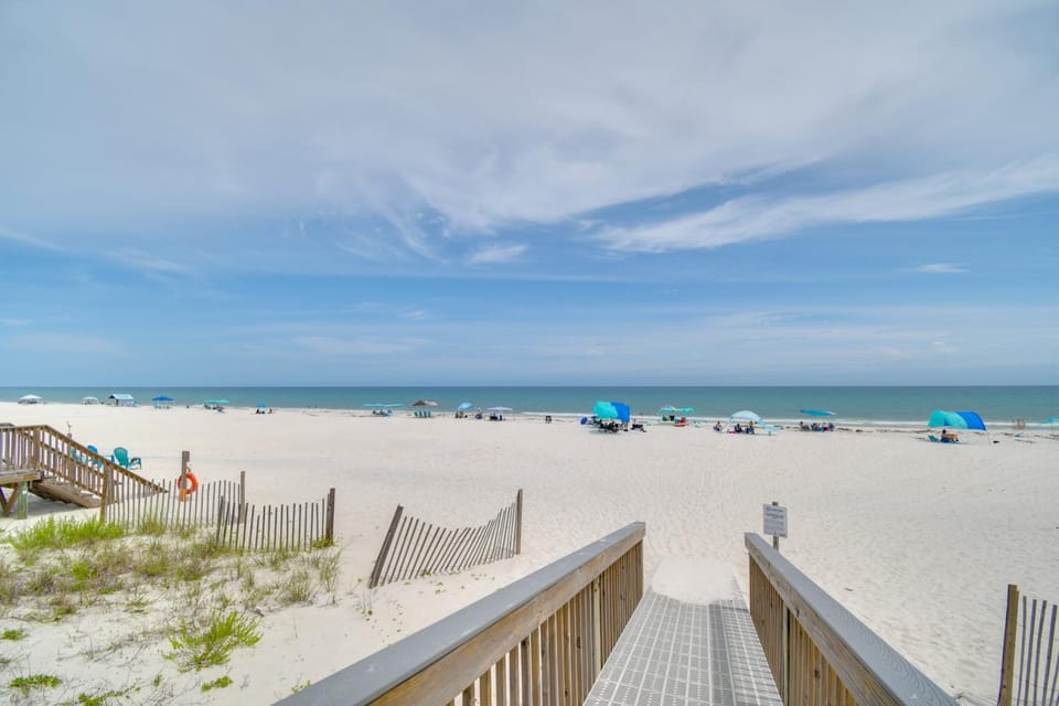 Walk to Beach! Water-View Home in Gulf Shores House in West Beach