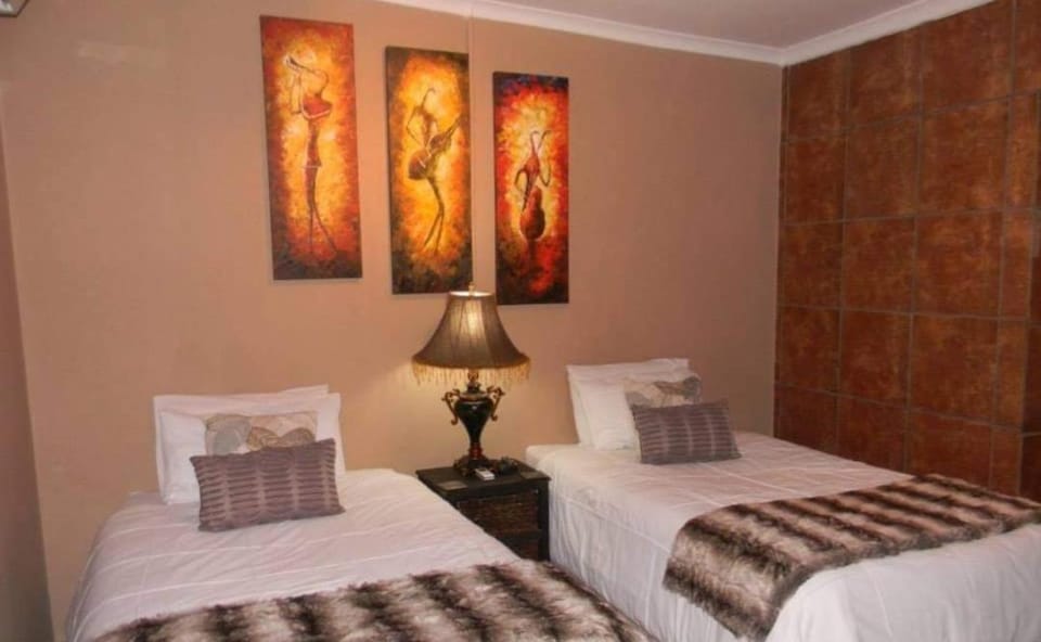 Rooms 1- 3 Bed and Breakfast in South Africa