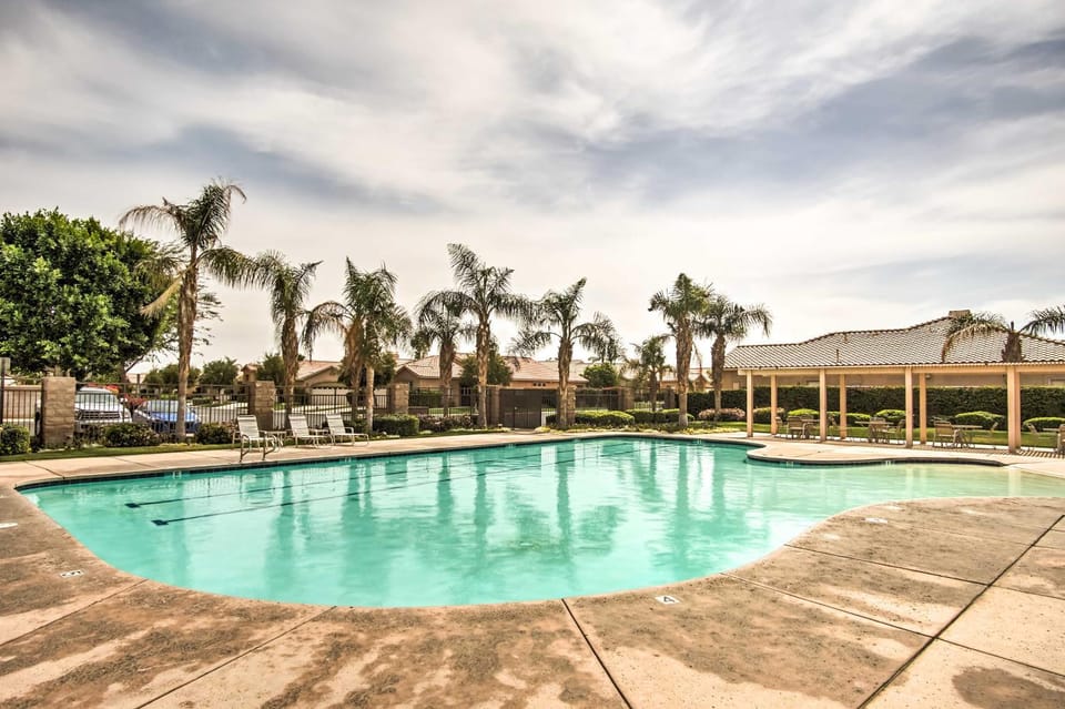 Bring Your Pets! Indio Family Gem w/ Putting Green House in La Quinta