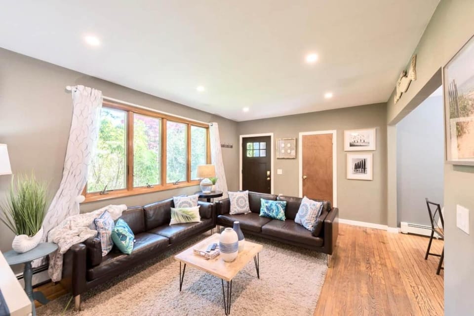 Amazing Narragansett Beach House ! House in Narragansett Beach