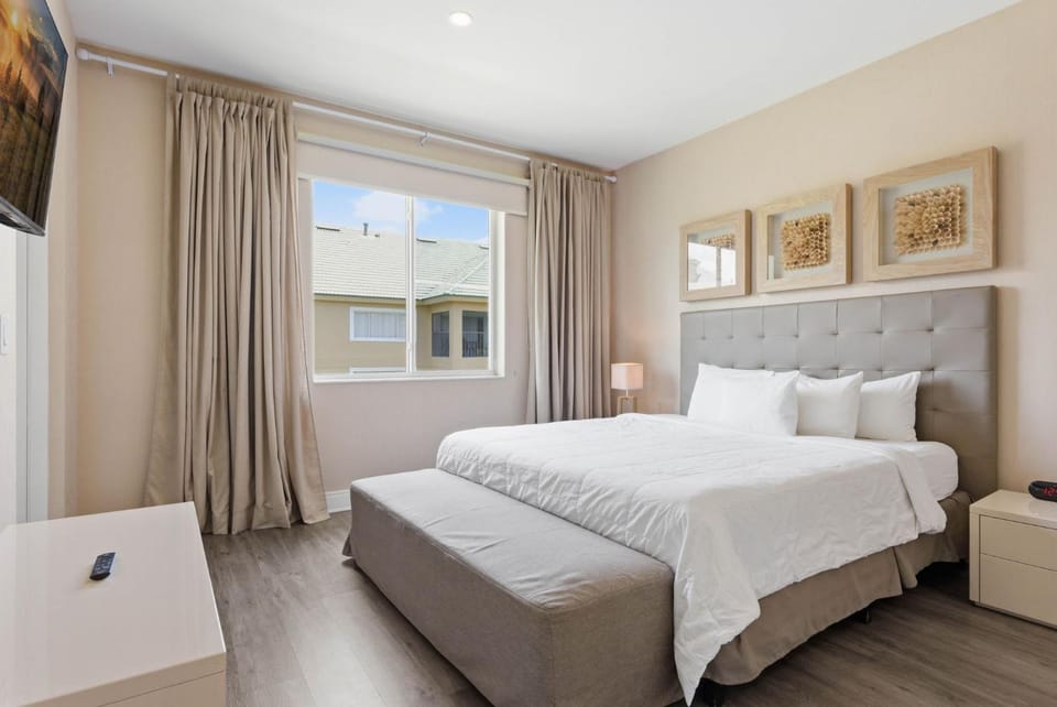 Upscale 3BR suites Patio with BBQ & Jacuzzi House in Bay Lake