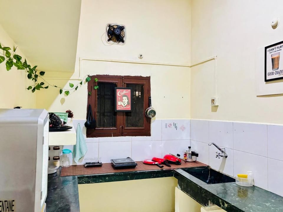 De Kashish Cozy 1BHK Stay Villa in India