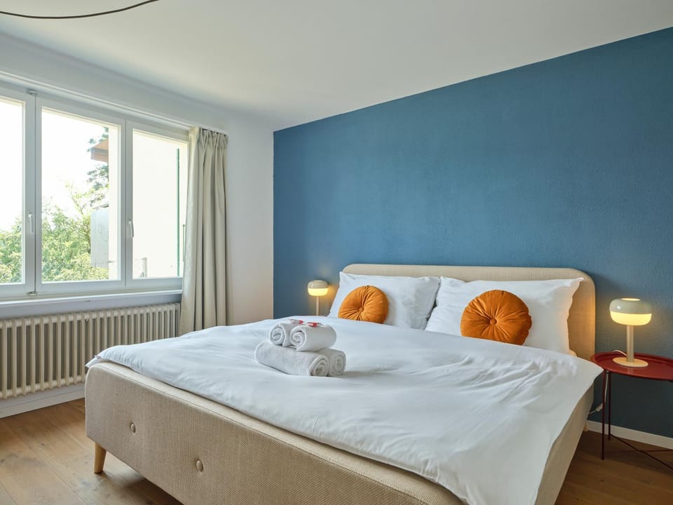 Bed, Photo of the whole room, Bedroom, internet, towels
