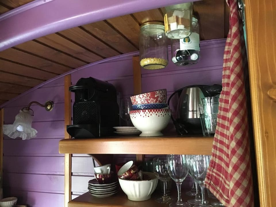 La Roulotte du Fier Campground/ 
RV Resort in Haute-Savoie