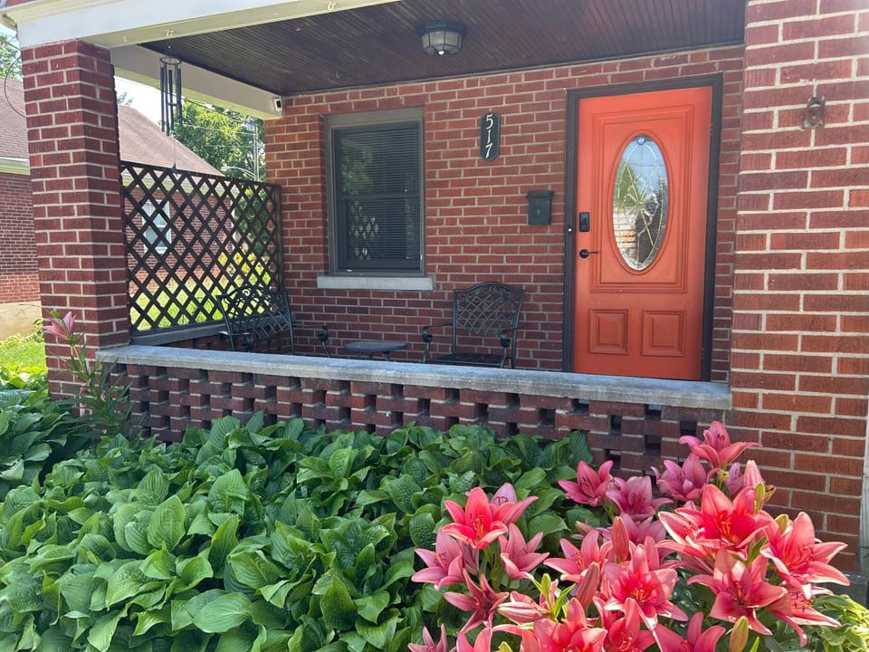 Cozy Stays - Budget Friendly - Fast Wifi - Smart Tv Vacation rental in Ohio