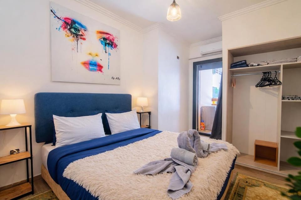 Great apartment with pool Train station 1 min away Apartment in Marrakesh