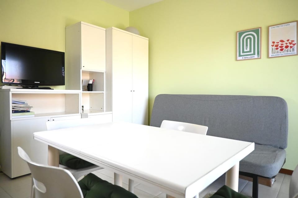 SE271 - Senigallia, bilocale con terrazza attrezzata Apartment in Senigallia