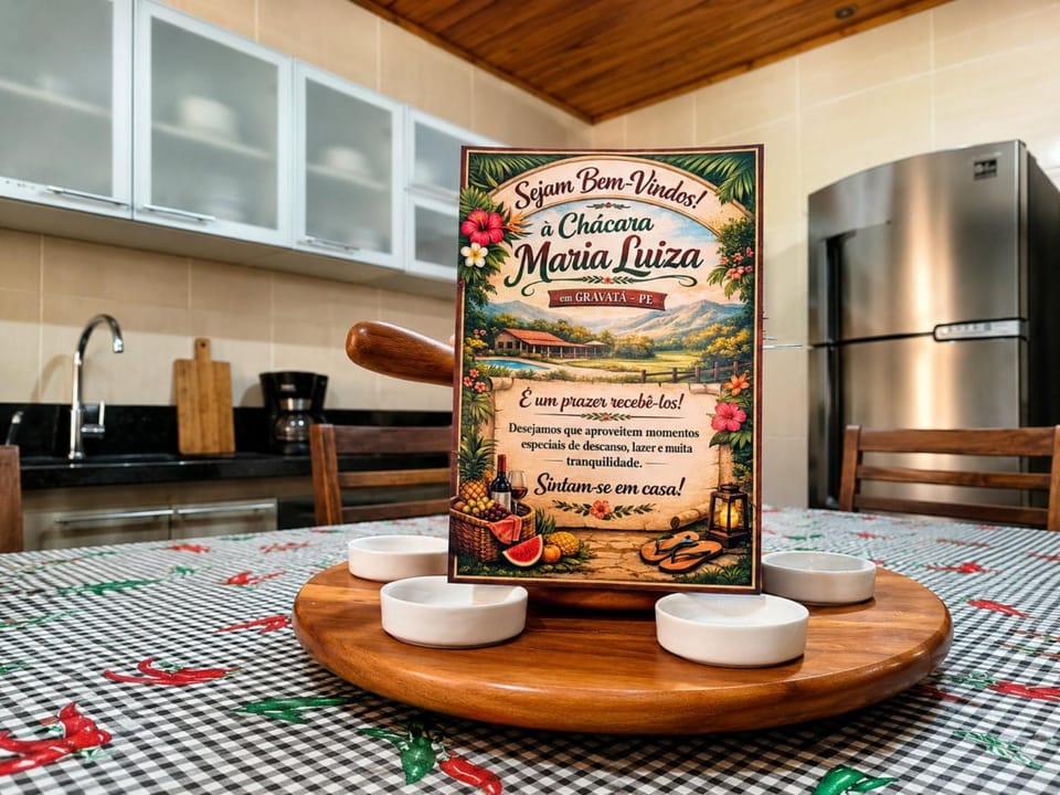Kitchen or kitchenette, Seating area