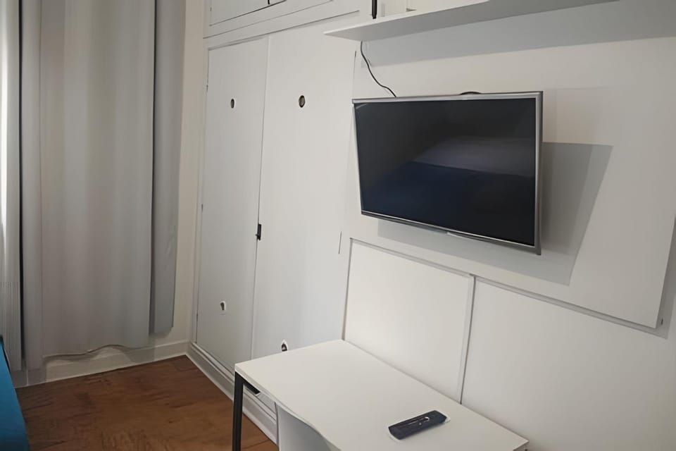 Quadruple room on Augusta near Avenida Paulista and Frei Caneca Apartment in Sao Paulo City