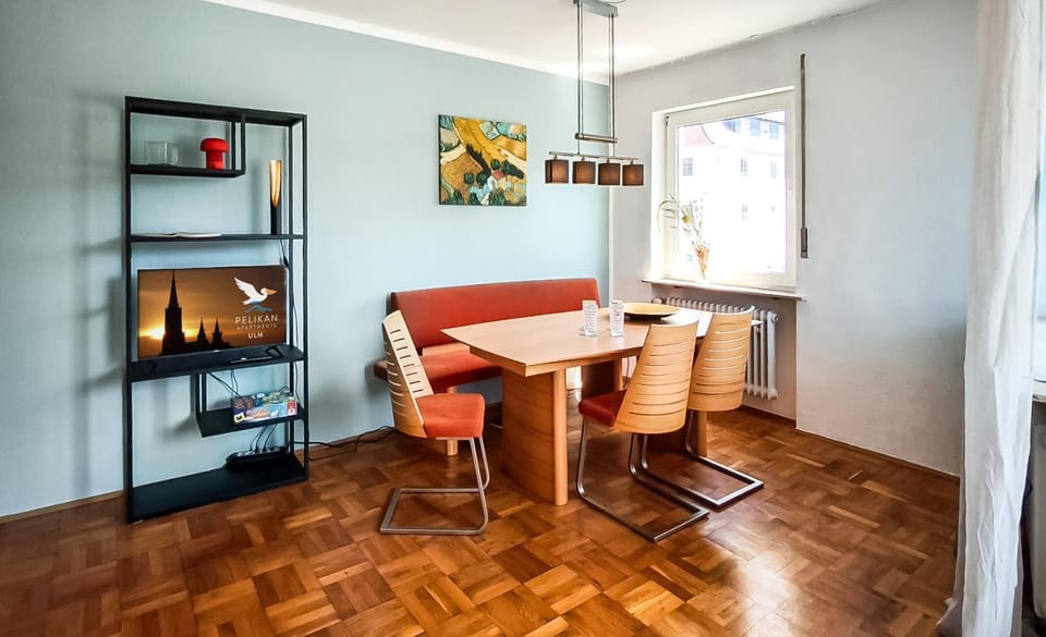 TV and multimedia, Living room, Dining area