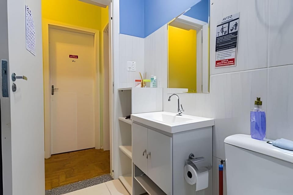 Single Room at Augusta Frei Caneca Paulista Apartment in Sao Paulo City