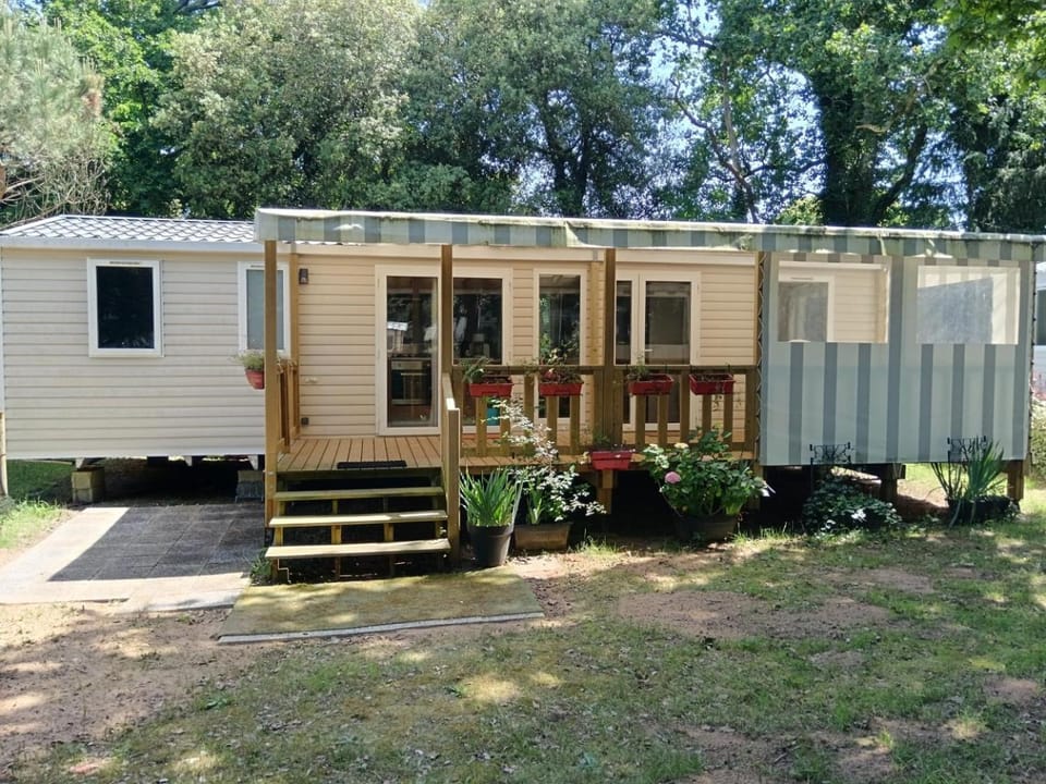 Mobil-home 6-8 places Campground/ 
RV Resort in Pays de la Loire
