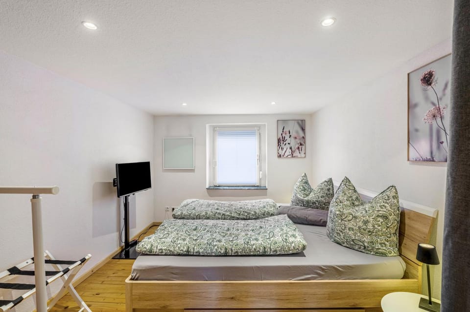 Living room, Bedroom