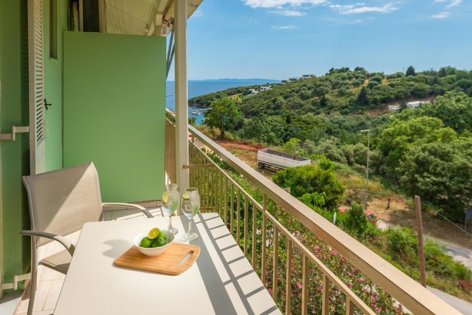 Day, Natural landscape, View (from property/room), Balcony/Terrace, Sea view