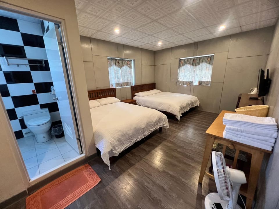 Golden flower Homestay Vacation rental in Taiwan, Province of China