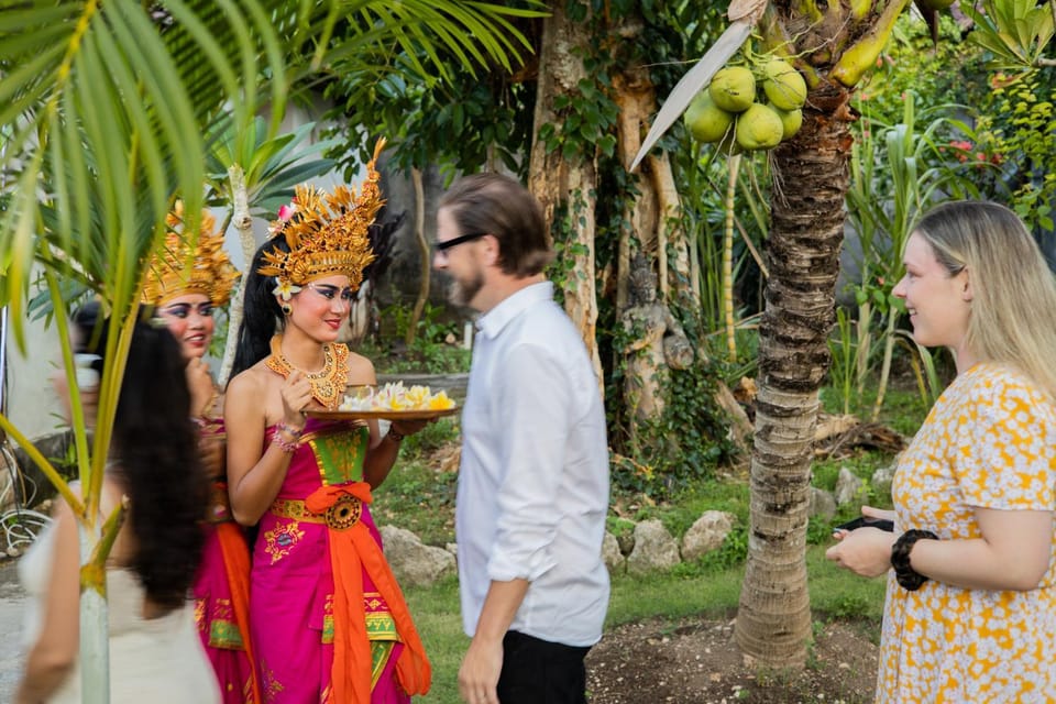 Guests, group of guests