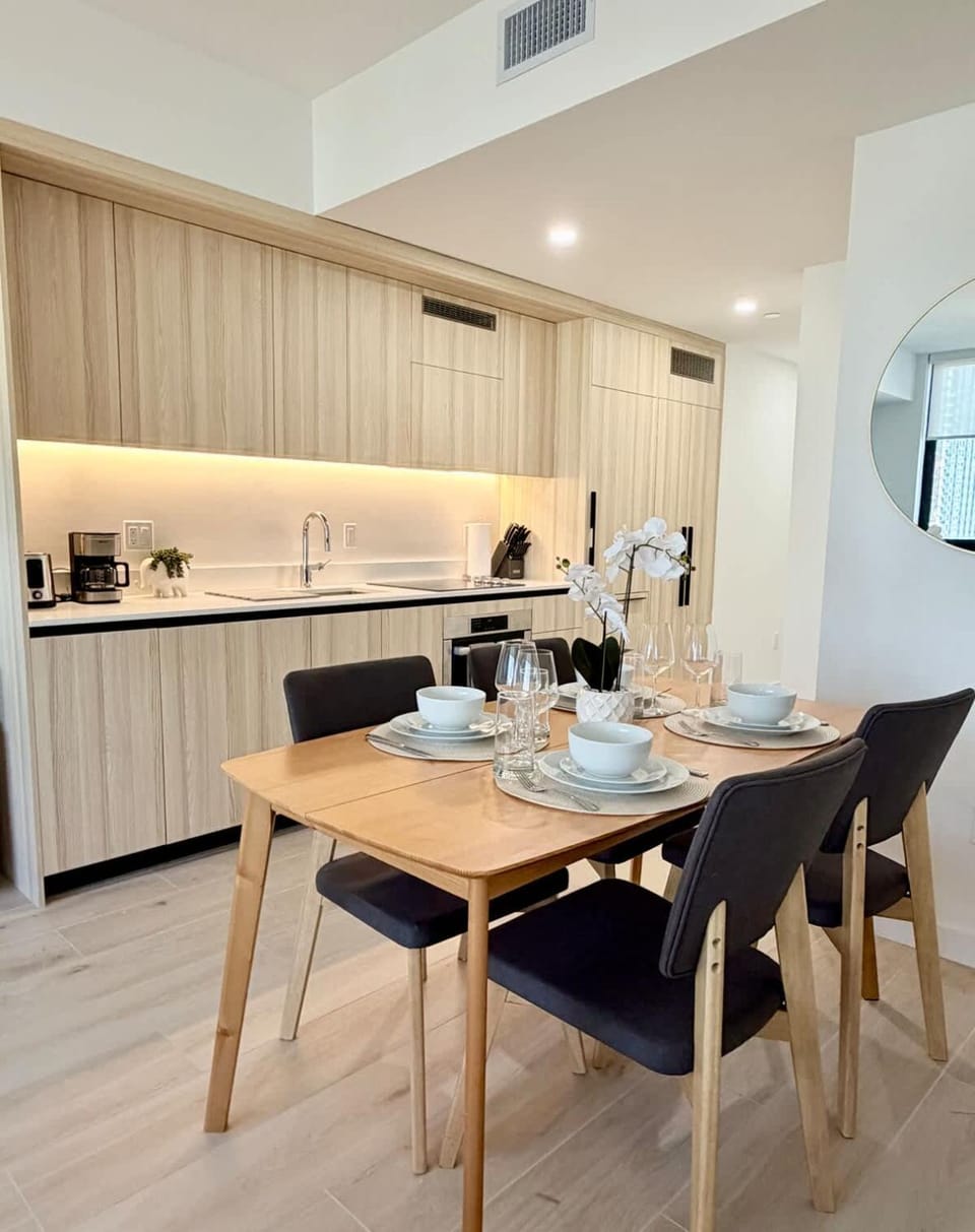 Downtown Miami Luxe 1BR! House in Miami